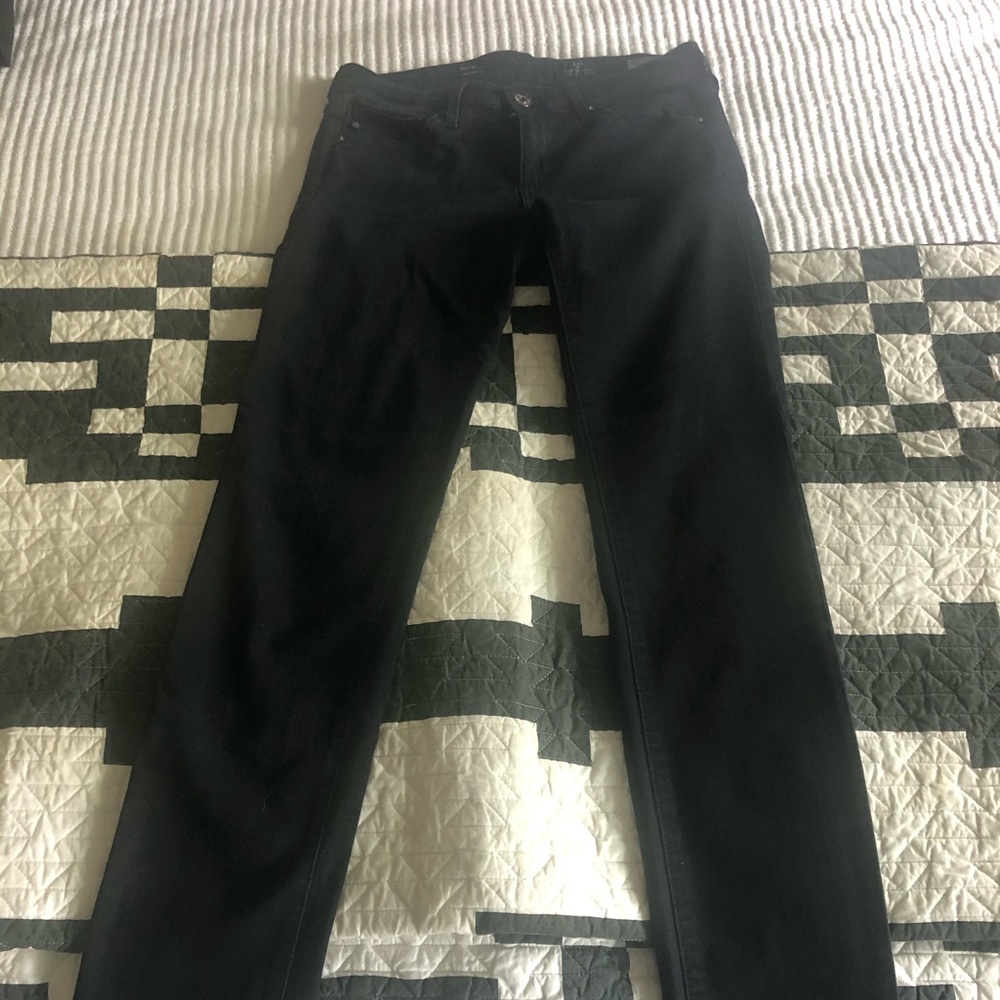 AG Jeans The Stilt Cigarette Leg Size 26